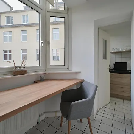 Goodliving Mit Netflix Buero Und Parkplatz *